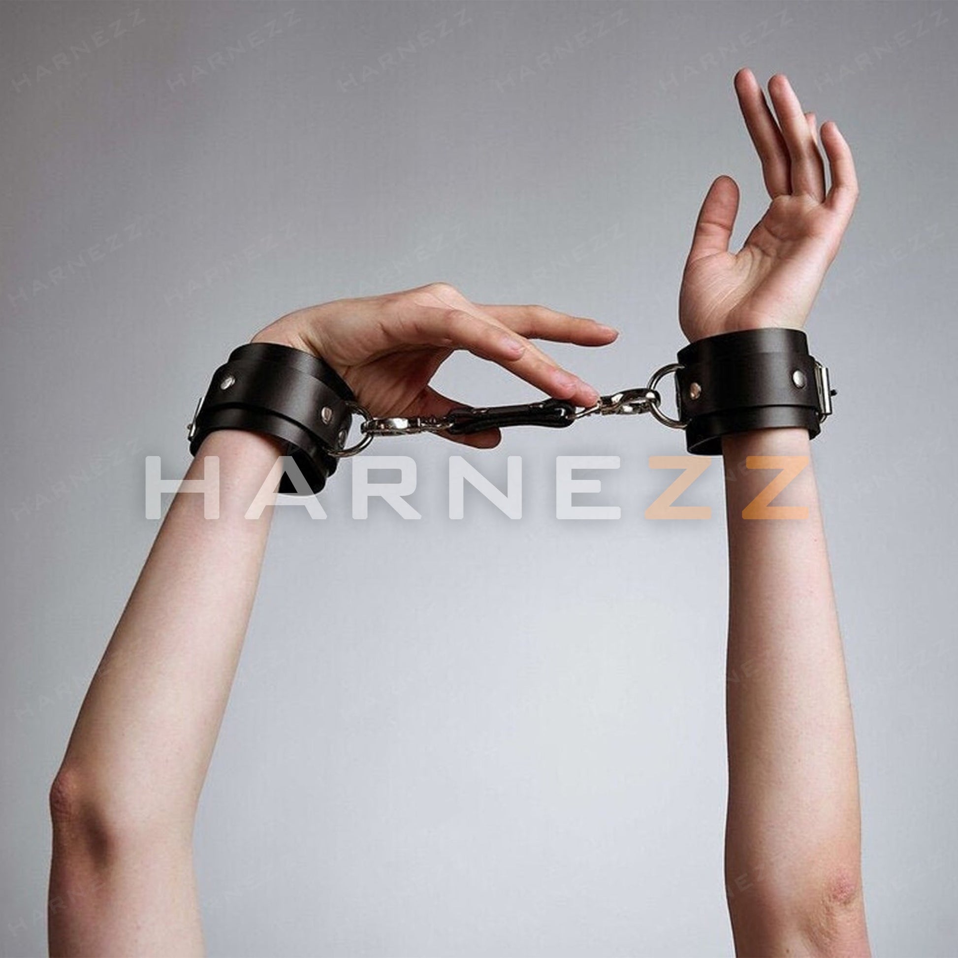 Dsm Gear For Women,Bondage Harness,Bdsm Lingerie,Leather Lingerie,Bdsm Clothing,Harness Women,Overflow,Woman Leather Cuff,Bdsm Cuff Bracelet,Bracelets,Sexual Wellness,Gift For All