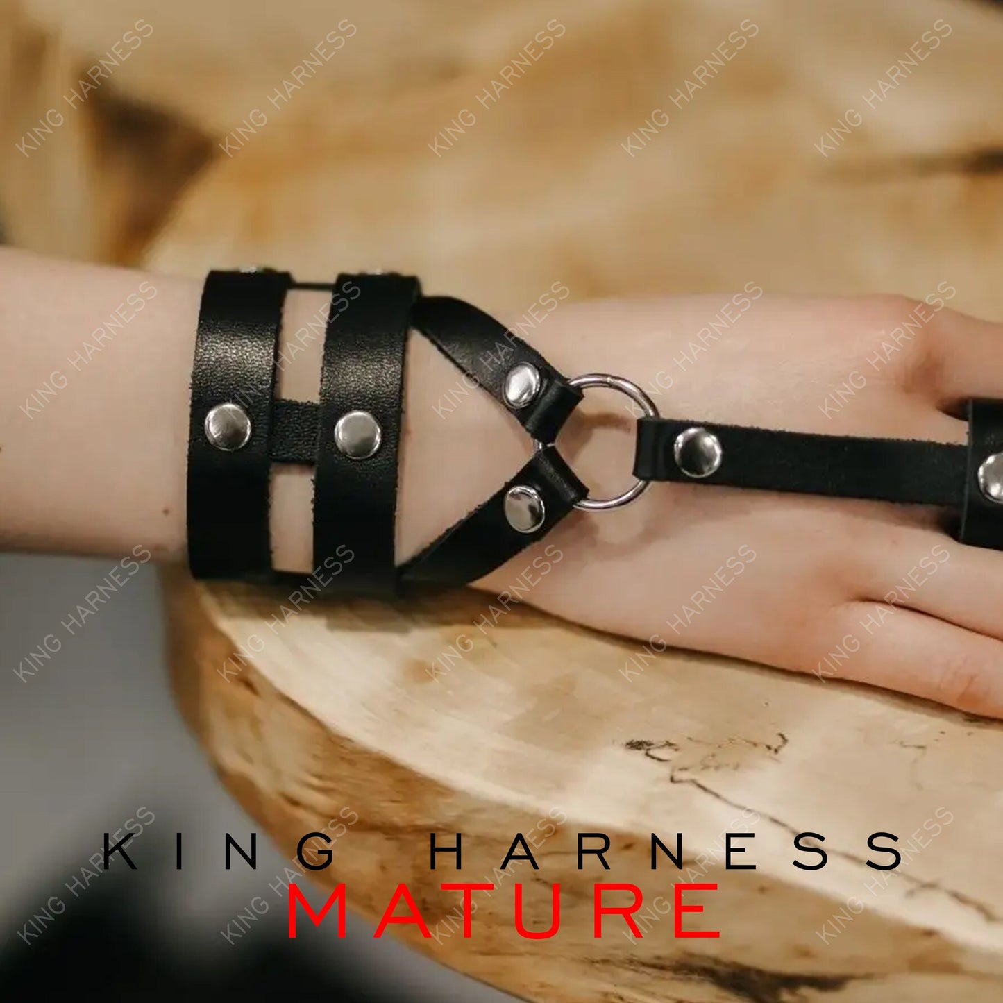 Harness Bracelet, Leather Had Harness, Handmade Leather Bracelet, Finger Bracelet, Womens Leather Bracelet, Finger Palm Leather Bracelet